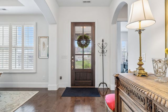 820 Doncaster Ln, Nashville, TN 37221