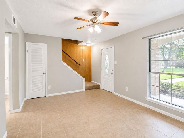 1607 Alabama Street 5, Pasadena, TX 77503