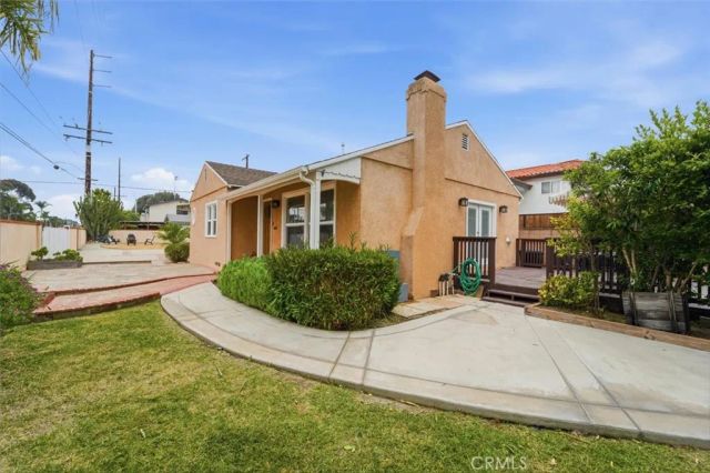 11937 S La Cienega, Hawthorne, CA 90250