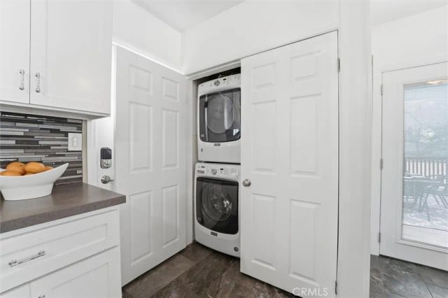 11937 S La Cienega, Hawthorne, CA 90250