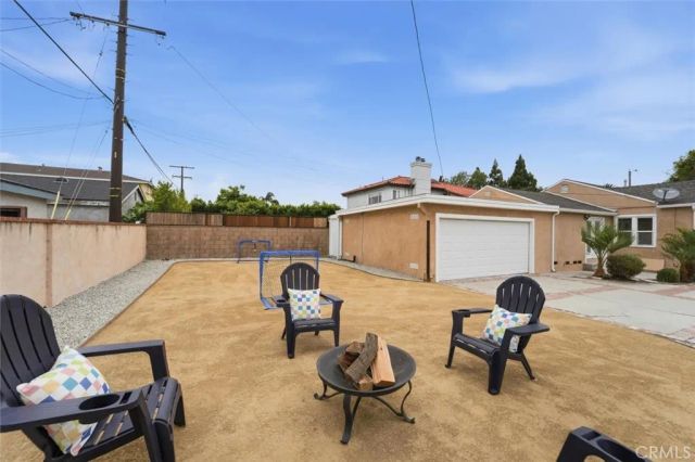11937 S La Cienega, Hawthorne, CA 90250