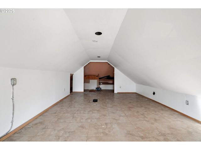 5325 N MONTANA Ave, Portland, OR 97217