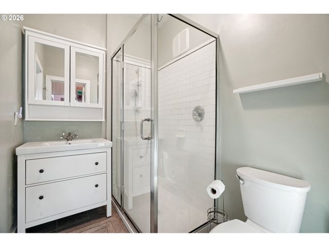 5325 N MONTANA Ave, Portland, OR 97217