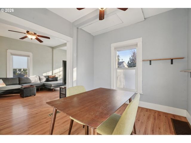 5325 N MONTANA Ave, Portland, OR 97217