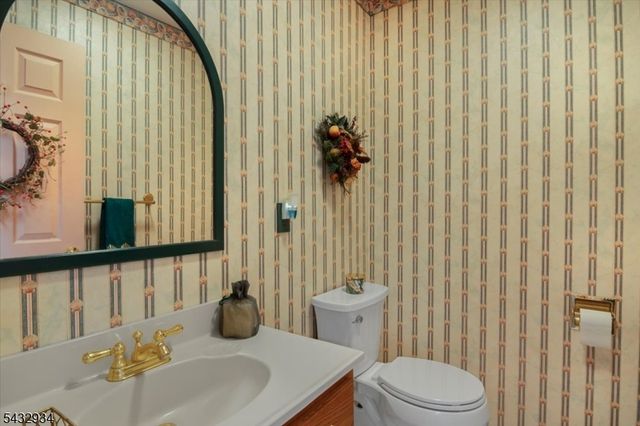 403 Betty Lane, Mine Hill Twp., NJ 07803