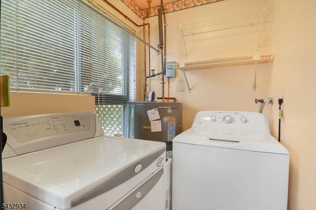 403 Betty Lane, Mine Hill Twp., NJ 07803