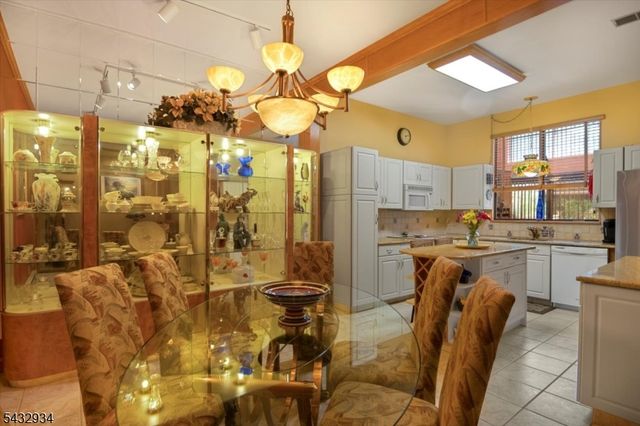 403 Betty Lane, Mine Hill Twp., NJ 07803