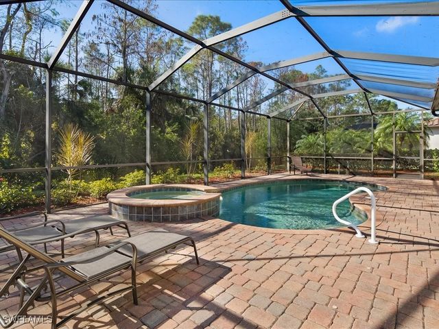3827 Treasure Cove CIR, Naples, FL 34114