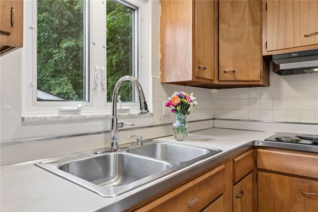 1502 Wesley Street, Wilkinsburg, PA 15221