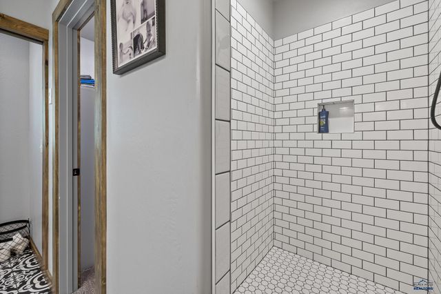 23759 LIMESTONE LN, Rapid City, SD 57702