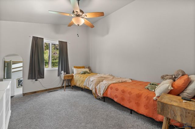 23759 LIMESTONE LN, Rapid City, SD 57702