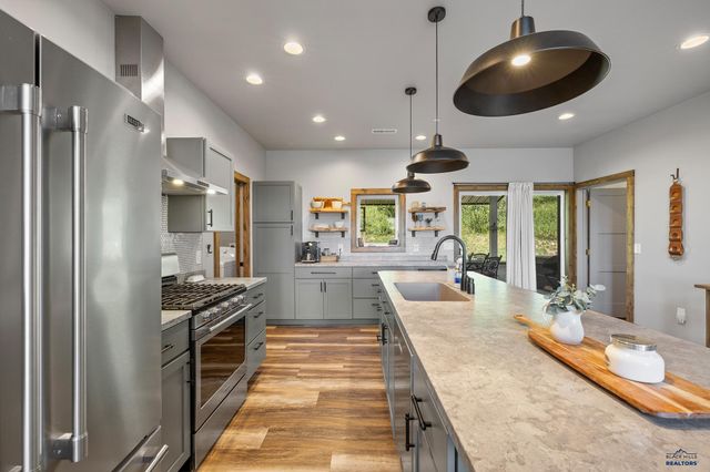 23759 LIMESTONE LN, Rapid City, SD 57702