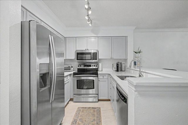 2400 FEATHER SOUND DRIVE 733, Clearwater, FL 33762