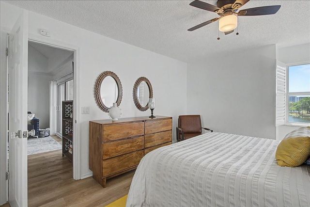 2400 FEATHER SOUND DRIVE 733, Clearwater, FL 33762