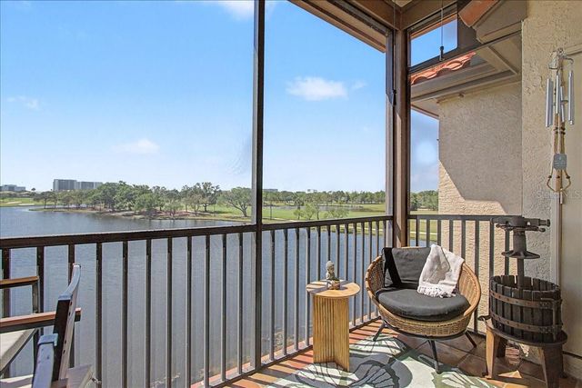 2400 FEATHER SOUND DRIVE 733, Clearwater, FL 33762