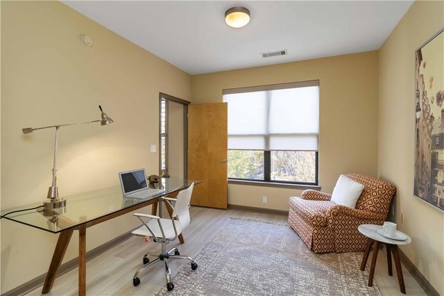 898 Oak Street SW 1412, Atlanta, GA 30310
