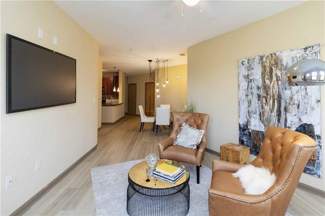 898 Oak Street SW 1412, Atlanta, GA 30310