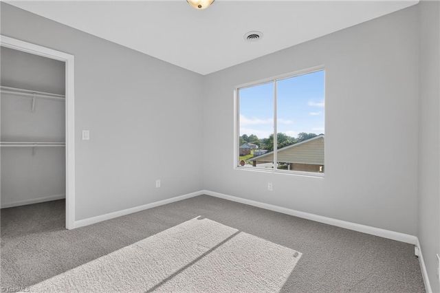 1614 Oberlin Drive, High Point, NC 27260