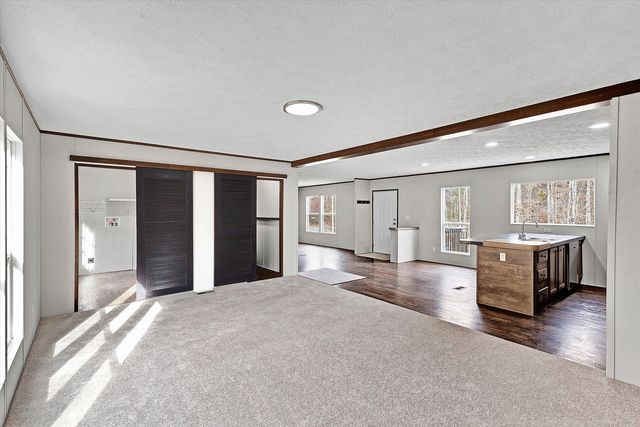 110 Holly DR, Covington, VA 24426