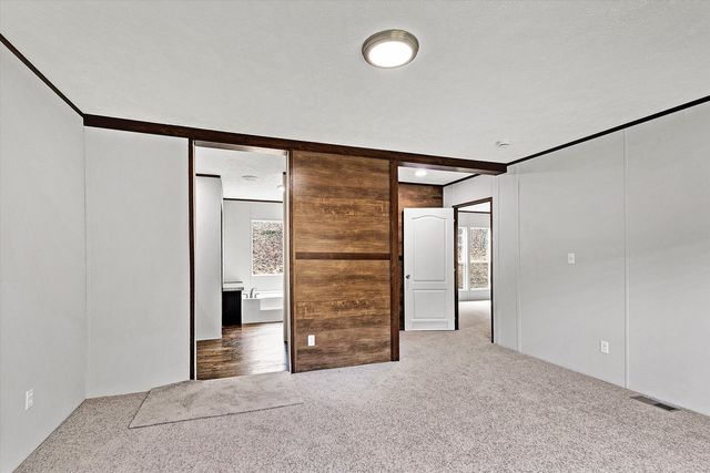 110 Holly DR, Covington, VA 24426