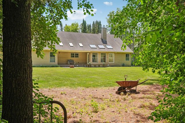 8040 W County Line ROAD, Franksville, WI 53126