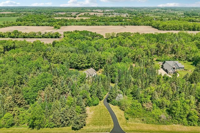 8040 W County Line ROAD, Franksville, WI 53126