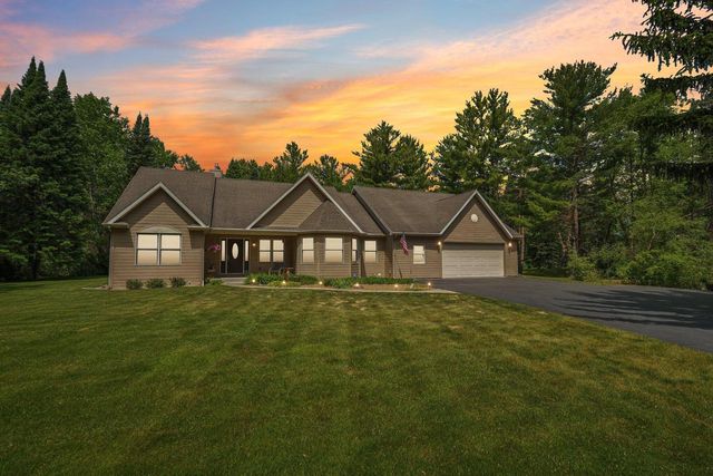 8040 W County Line ROAD, Franksville, WI 53126