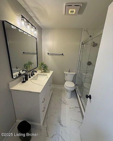 1815 Gardiner Ln B20, Louisville, KY 40205