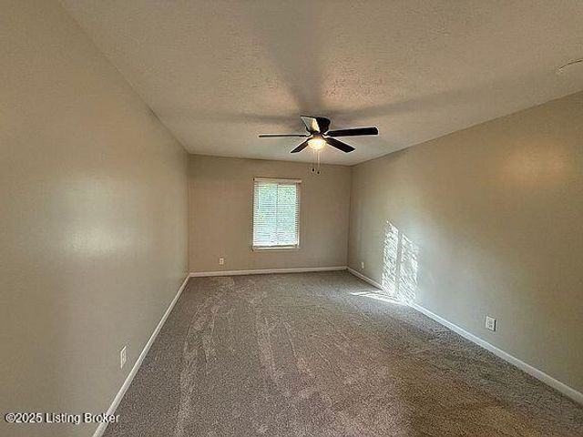 1815 Gardiner Ln B20, Louisville, KY 40205