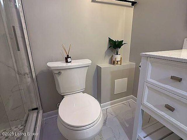 1815 Gardiner Ln B20, Louisville, KY 40205