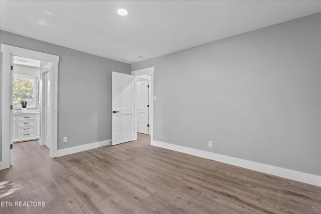 1939 Smoky View Circle, Maryville, TN 37801