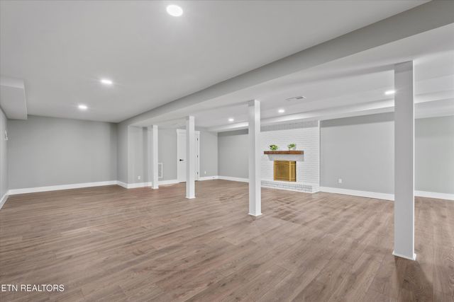 1939 Smoky View Circle, Maryville, TN 37801