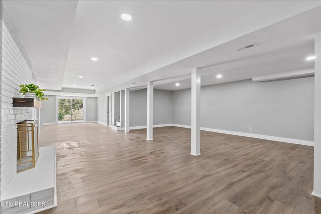 1939 Smoky View Circle, Maryville, TN 37801
