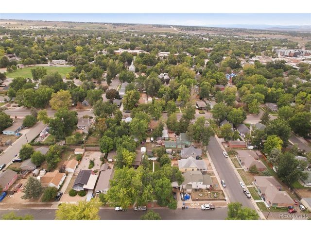 720 E 8th St, Loveland, CO 80537