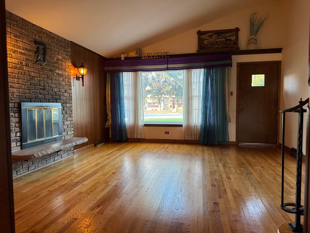 1129 183rd Street, Homewood, IL 60430
