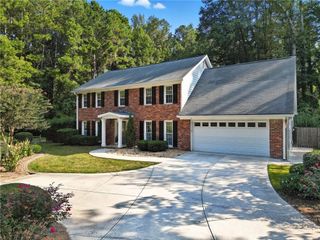 2466 Chimney Springs Drive, Marietta, GA 30062