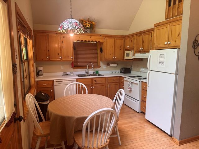 256 High Top Lane, Andrews, NC 28901