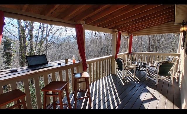 256 High Top Lane, Andrews, NC 28901