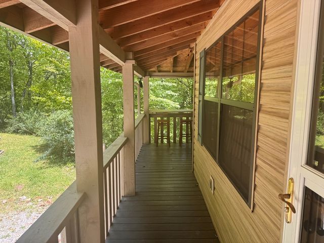 256 High Top Lane, Andrews, NC 28901