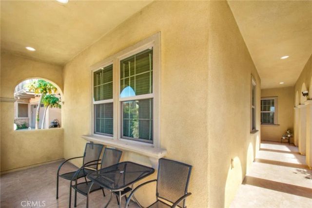 731 E Orange Blossom, Azusa, CA 91702