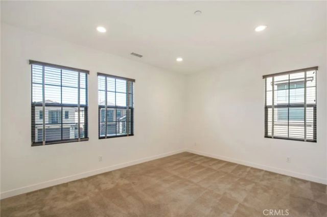 731 E Orange Blossom, Azusa, CA 91702