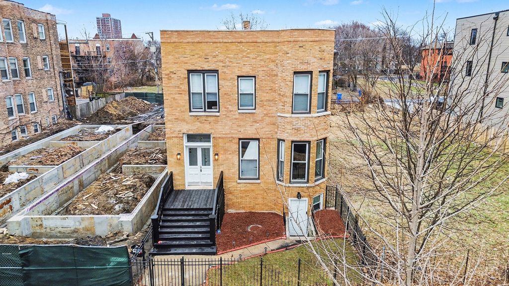 5169 S Michigan Avenue, Chicago, IL 60615