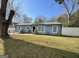 5711 Sterling Place, Macon, GA 31206