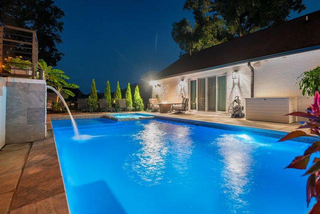2712 Windemere Dr, Nashville, TN 37214