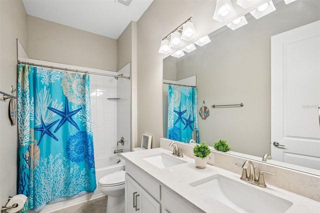 11040 BANYAN BREEZE BOULEVARD, Land O Lakes, FL 34638