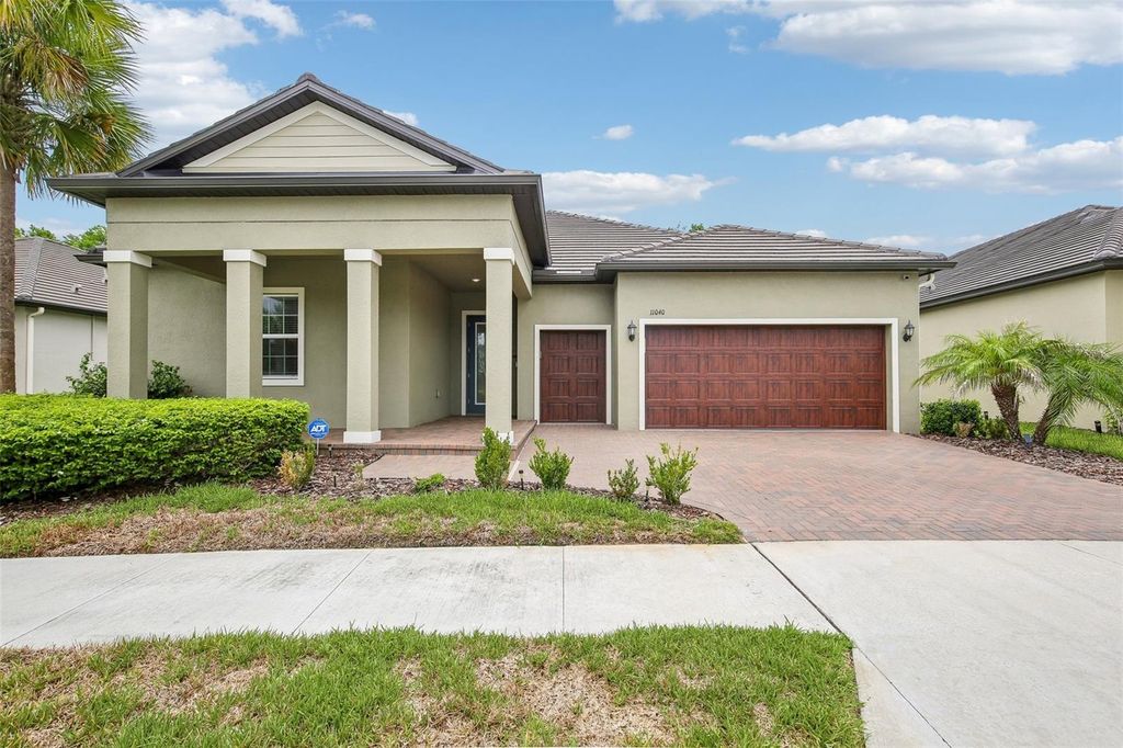 11040 BANYAN BREEZE BOULEVARD, Land O Lakes, FL 34638