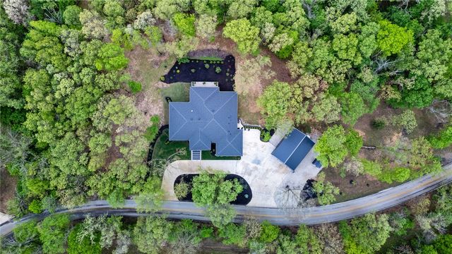 13886 Dartmoor Road, Bentonville, AR 72712