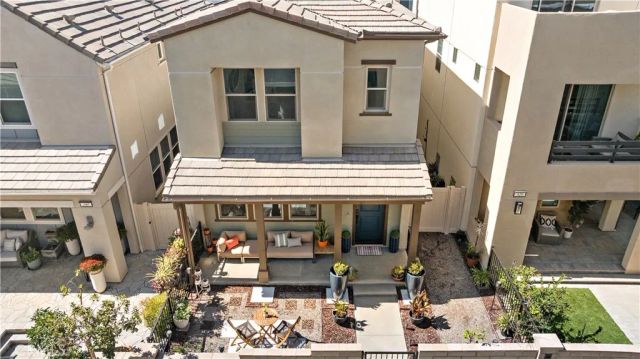 330 Harvest Drive, Rancho Mission Viejo, CA 92694