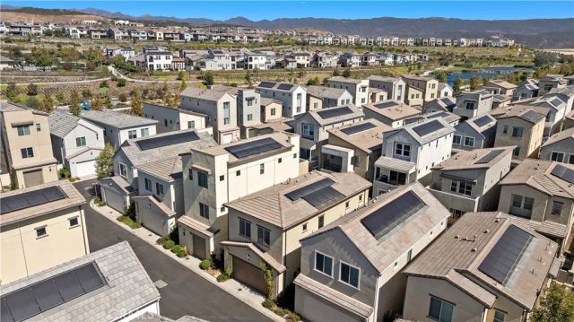 330 Harvest Drive, Rancho Mission Viejo, CA 92694
