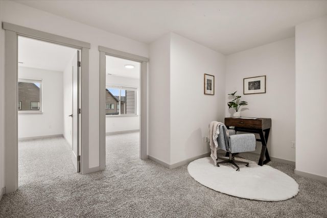 550 NW 28th Court, Redmond, OR 97756